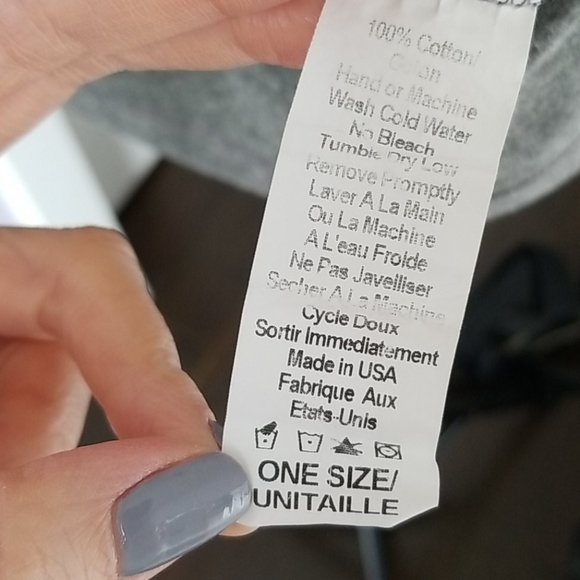 Brandy Melville cropped tank top - Picture 4 of 4